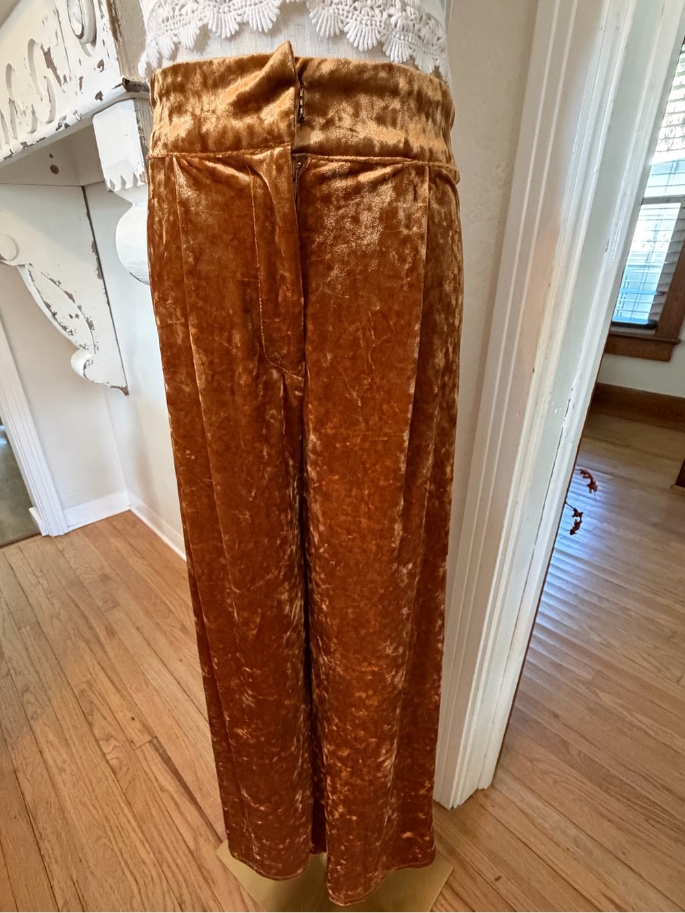 Forever 21 Crushed Velvet Wide-Leg Pants in Rust Brown